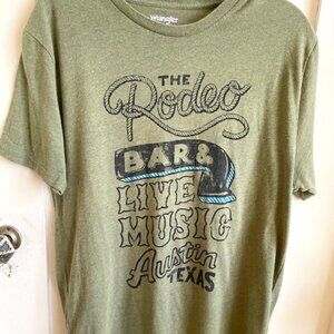 Wrangler The Rodeo Bar& Live Music T Austin Texas Green T Size Medium